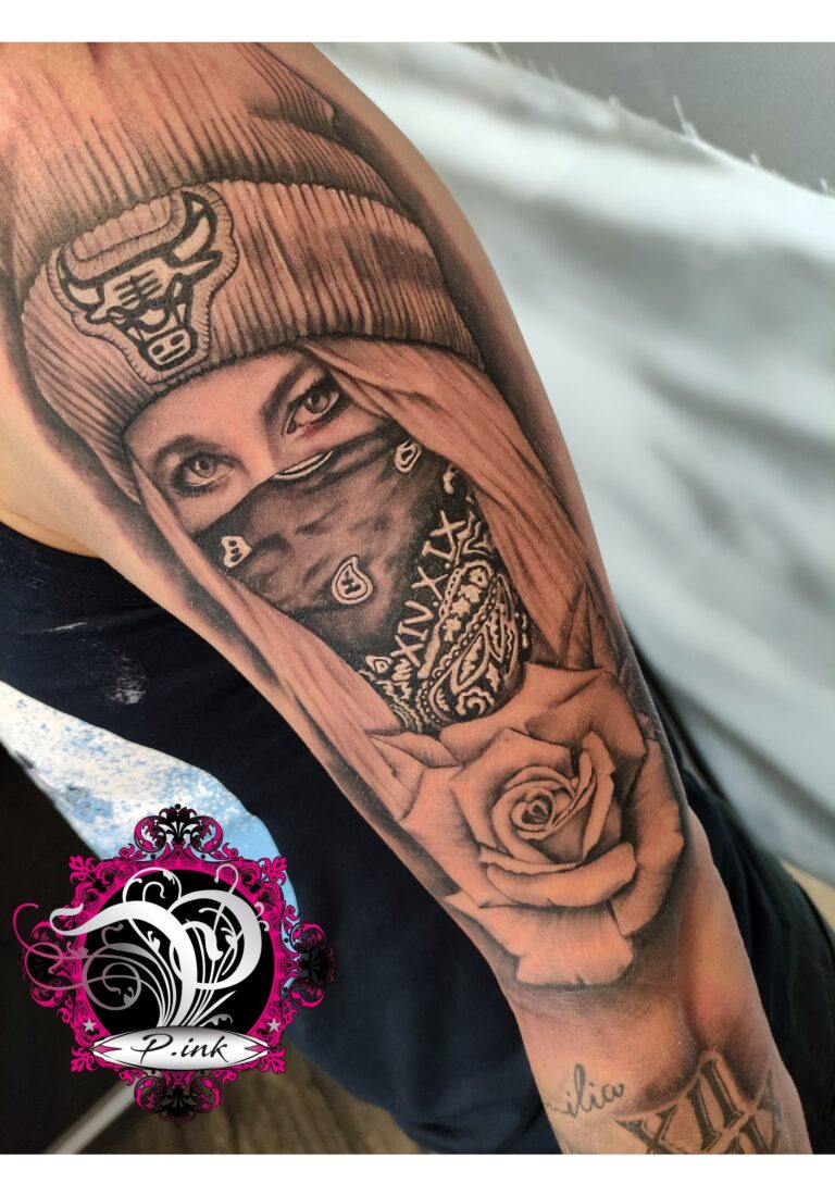 Portrait Bandana Bulls Rose Tattoo – P.ink Neustadt bei Coburg